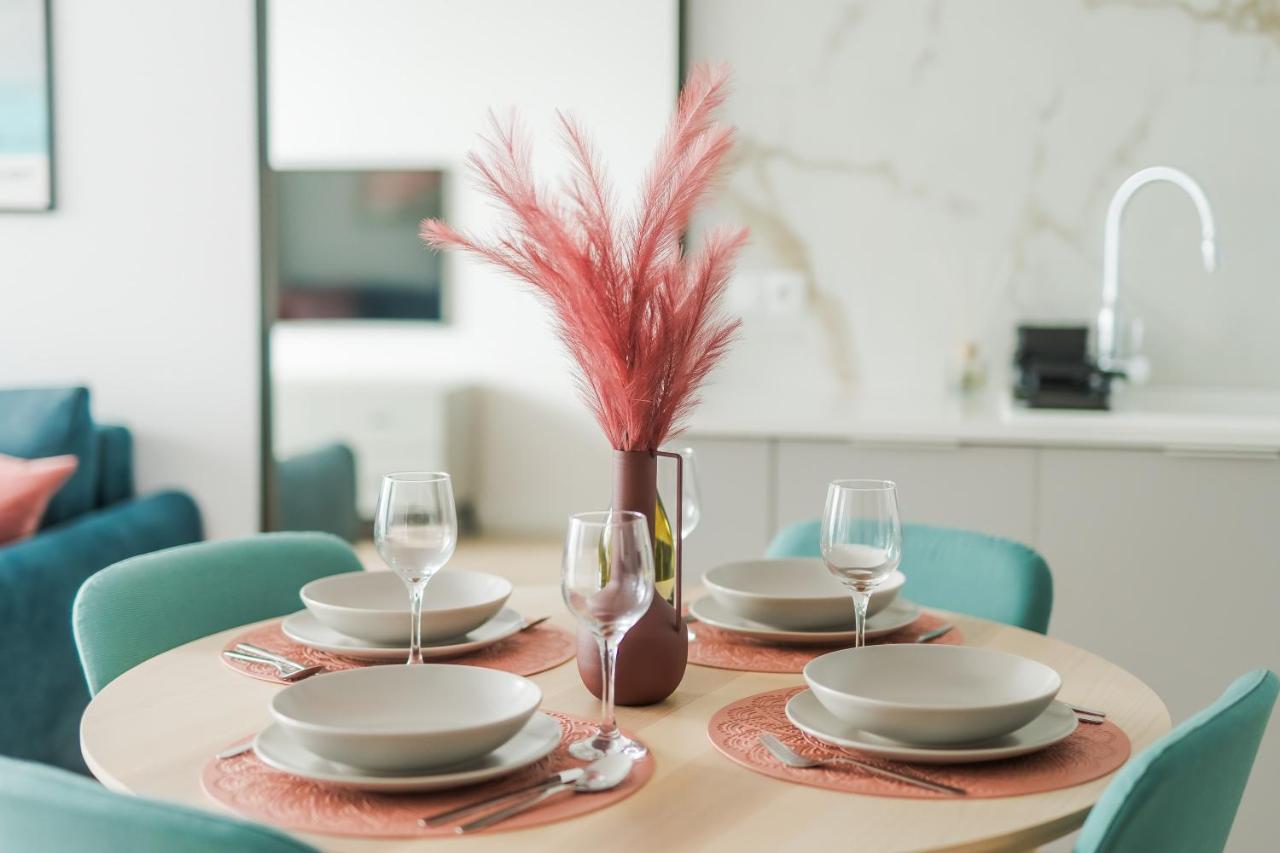 Sunset Vibes Apartment โควอบเซก ภายนอก รูปภาพ